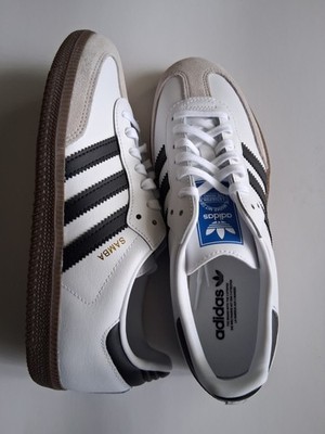 adidas Samba Low Top Colorblock White Black Gum Leather Men's Sneakers AQ1057