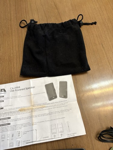 USB Powered Speakers In Carry Bag - Picture 5 of 8
