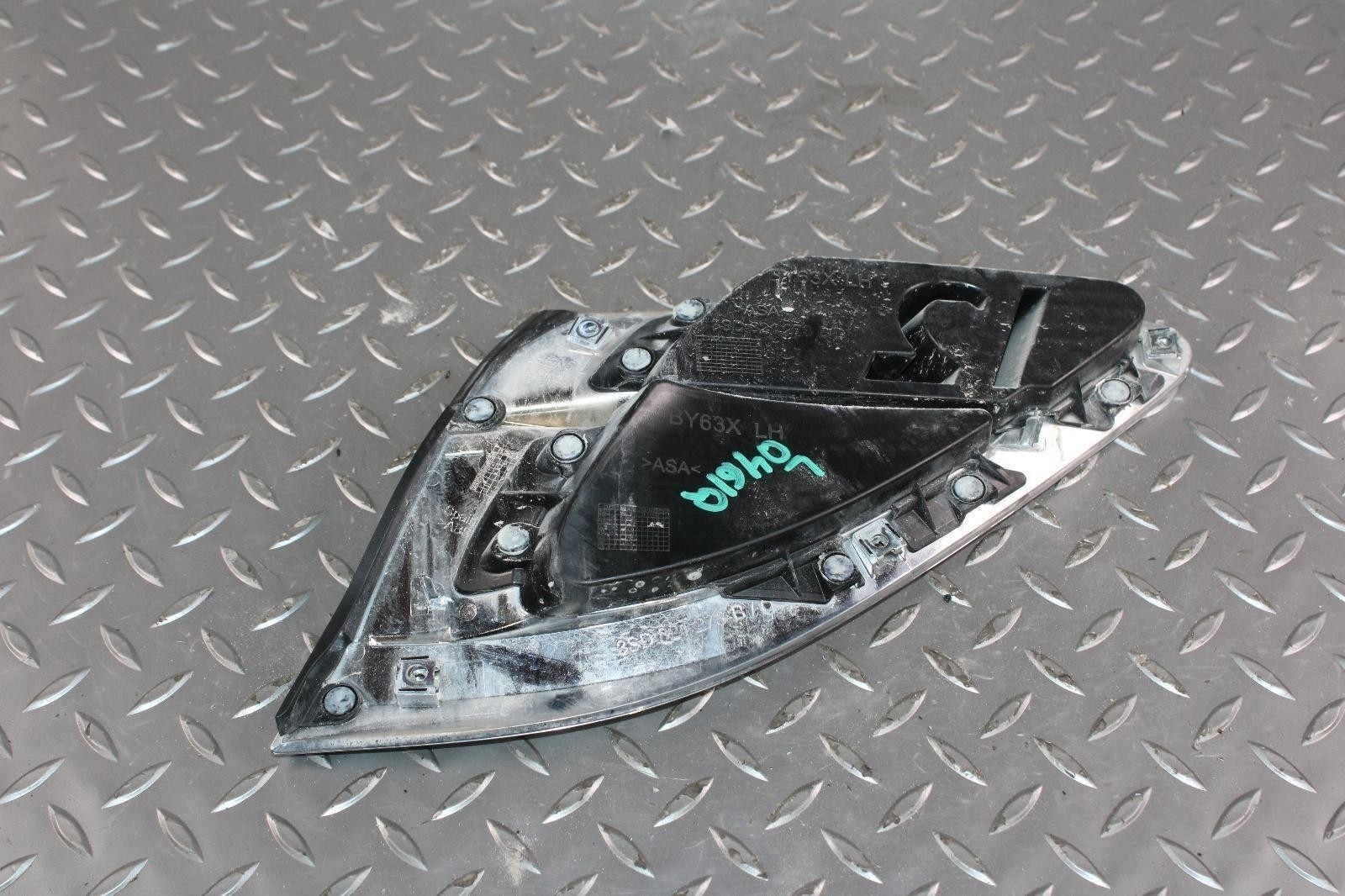 19-24 CONTINENTAL GT GTC Driver LH Left Front Fender Grille Grill OEM Factory OE