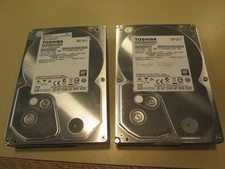 Lot of 2! Toshiba DT01ACA200 2 TB 3.5" SATA III 3.5 in Desktop Hard Drive