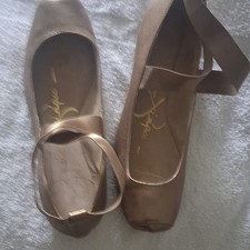 Jessica Simpson Women's Gold Ballet Slippers with Elegant Cross Straps