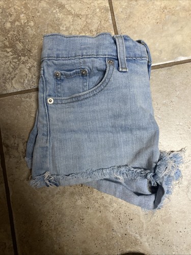 Girls cut off blue jean shorts Levi's sz 25 approx girls 10 - Picture 8 of 8