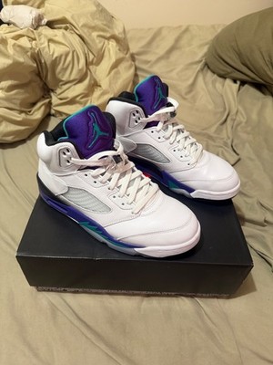 Size 9.5 - Air Jordan 5 Retro 2025 Grape