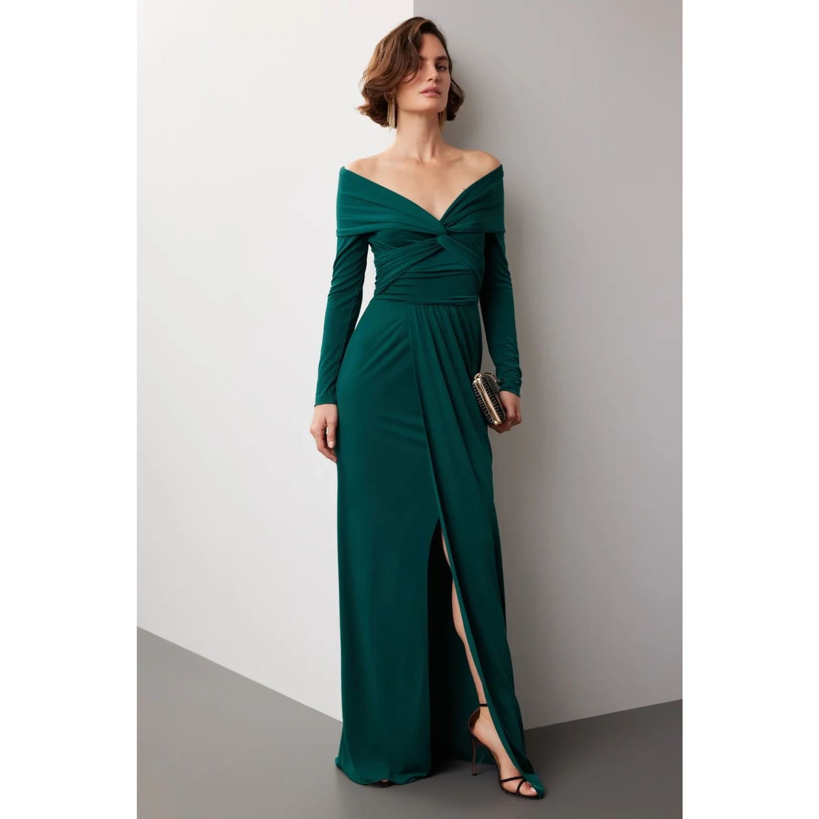 Elegant Zac Posen “Wrapped Around” Gown – Size 4