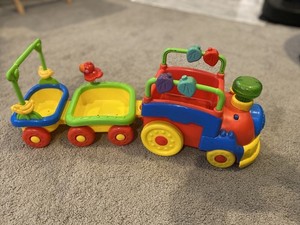Fisher Price Amazing Animals Sing Go Choo Choo Train Toy  Works +BOOK👀