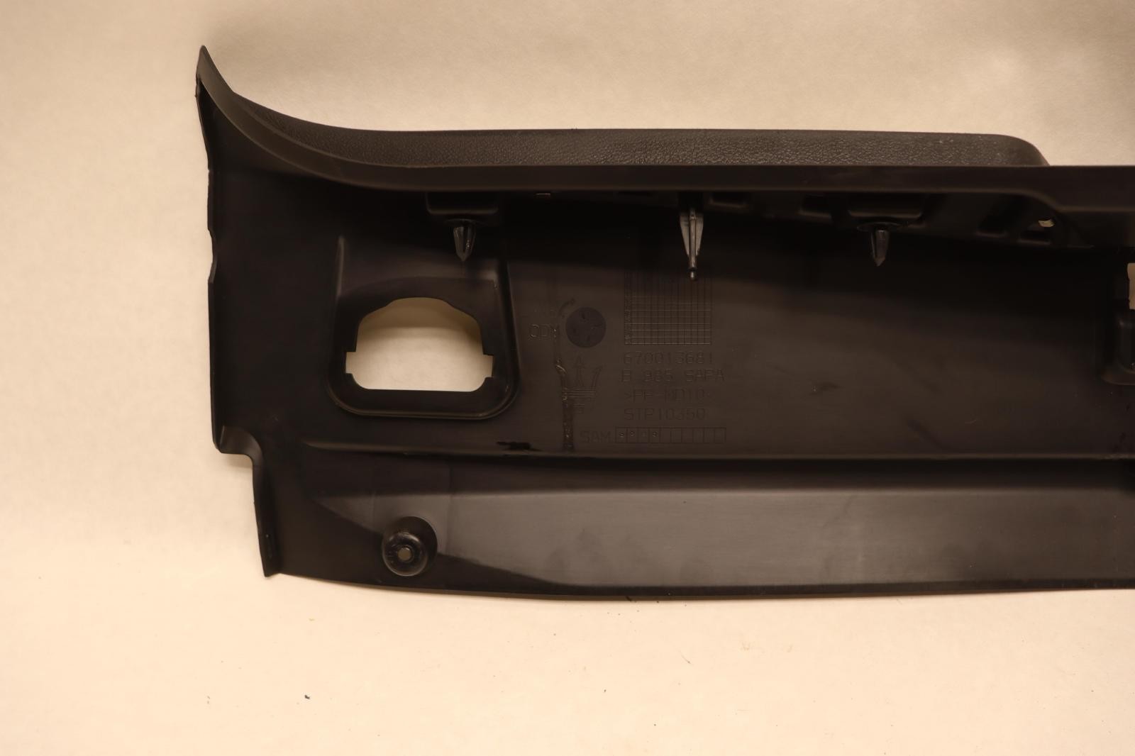 2014-2020 MASERATI QUATTROPORTE REAR TRUNK SILL LATCH SCUFF PLATE TRIM PANEL OEM
