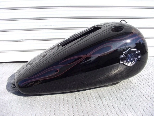 Softail Fxcwc Genuine Fuel Tank Black Harley Davidson Rocker C Fxcw  - Image 3 of 4