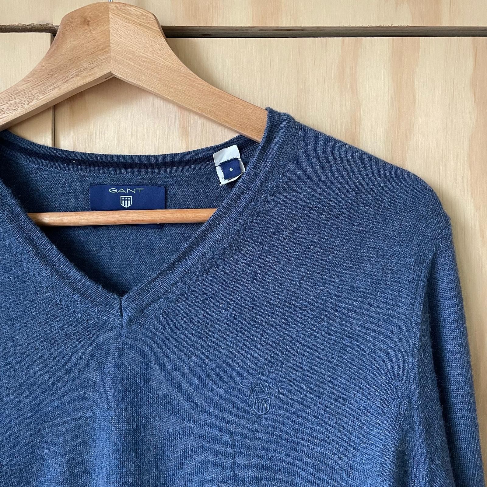 mens blue Gant extra fine merino wool v neck jumper size small image 4