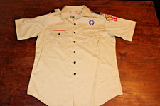 Boy Scouts of America BSA Men's Shirt Tan Large Sewn Patches Short Sleeve