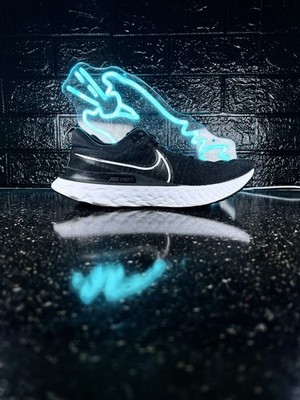 Nike React Infinity Run Flyknit 2 Men s Running Shoes Sneakers Black White - 10
