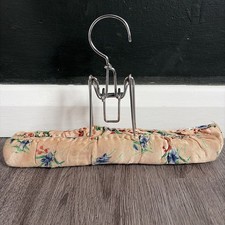 Appendiabiti imbottito vintage design floreale con gancio in metallo