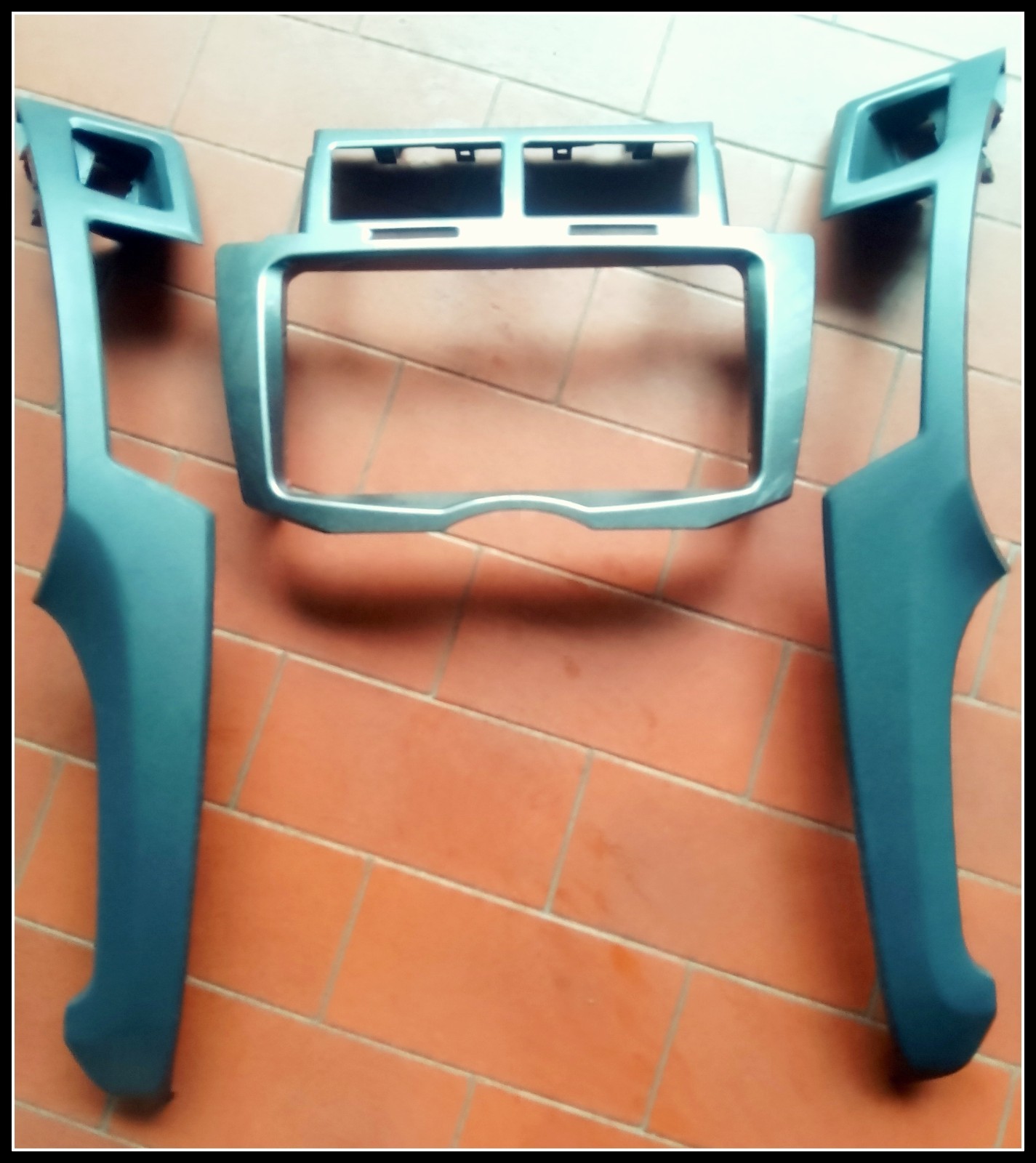 Autoradio 2DIN Originale Toyota Yaris - Sistema Audio OEM Alta Fedeltà