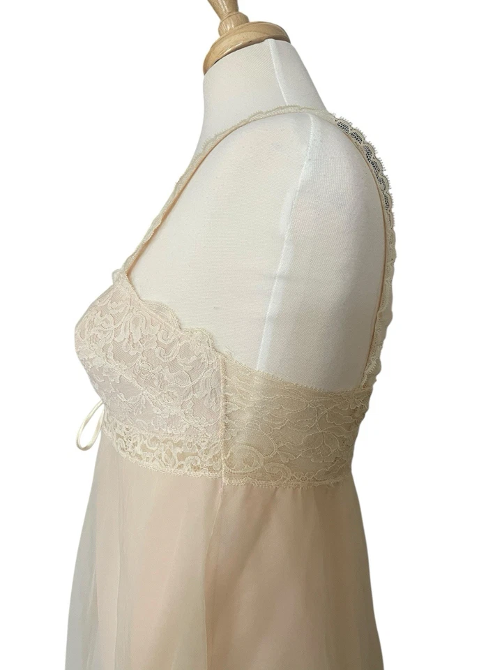 Camisola Babydoll Vintage Olga Tamanho 32 Sleeping Pretty 1960’s Amarelo Pálido com Sutiã - Imagem 4 de 4