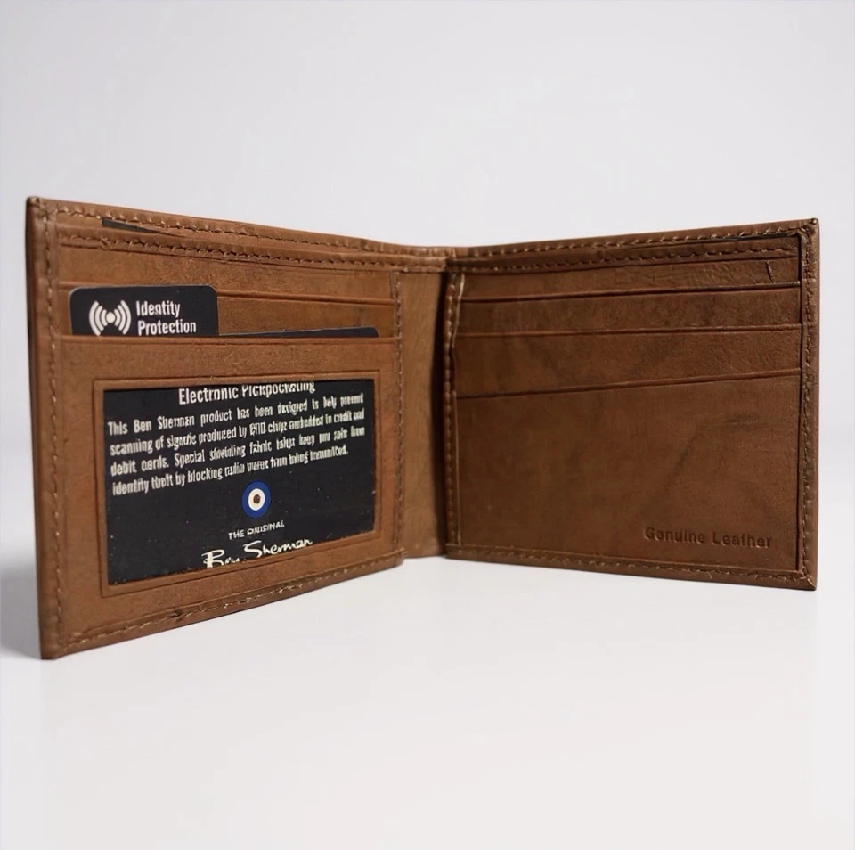 Ben Sherman Genuine Leather Men's Wallet - Image 3 of 4