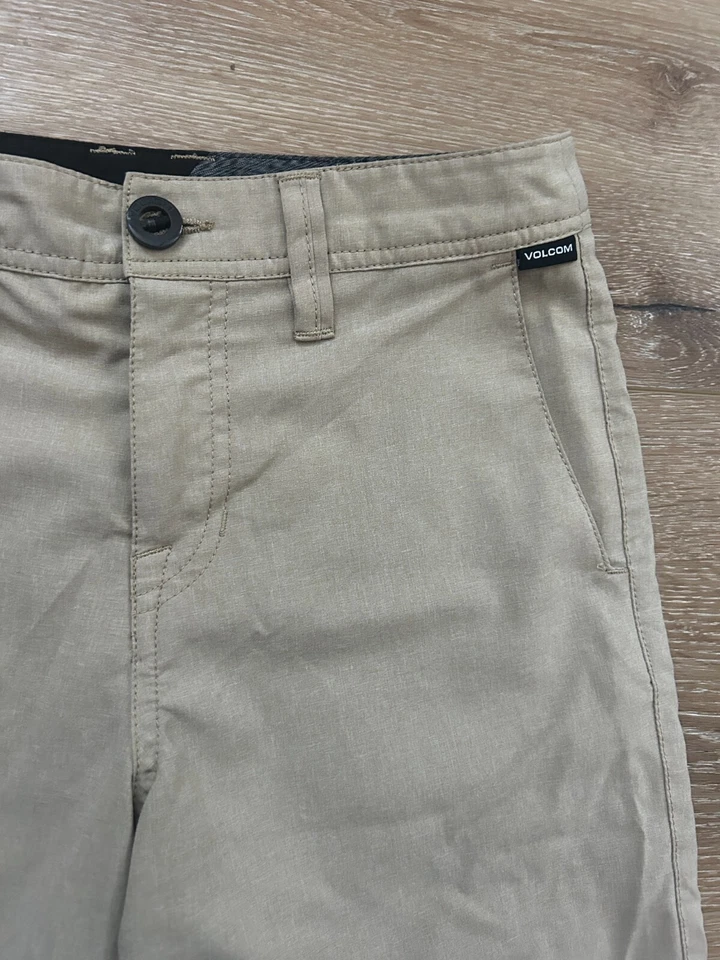 Pantalones Cortos Volcom Surf & Turf Caqui Niños Talla 27 4 Vías Elastizados Híbridos Informales Foto 3 de 4