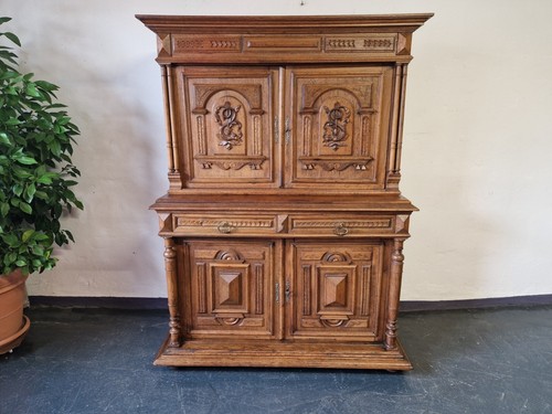 Antiker Gründerzeit Buffetschrank Eichenholz Schnitzereien um 1880 - Bild 2 von 23