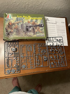 Italeri #6425 5 CM Pak 38 With Servants Open box unbuilt 2004