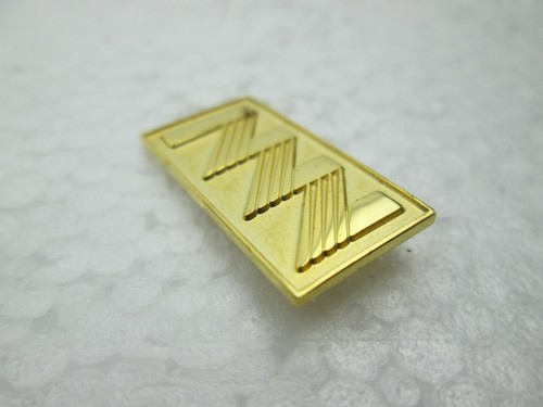 NNN Gold Tone Hat Lapel Pin - Picture 3 of 6