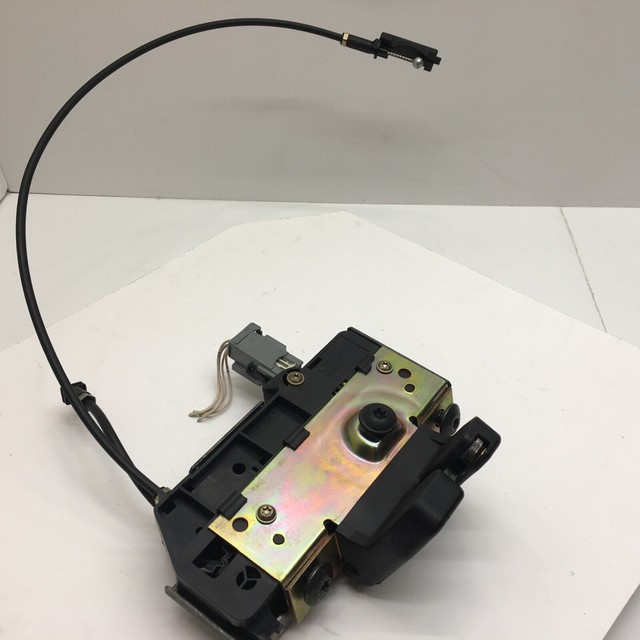 Volvo XC90 Rear Tail Gate Trunk Lid Lock Latch Assembly OEM eBay