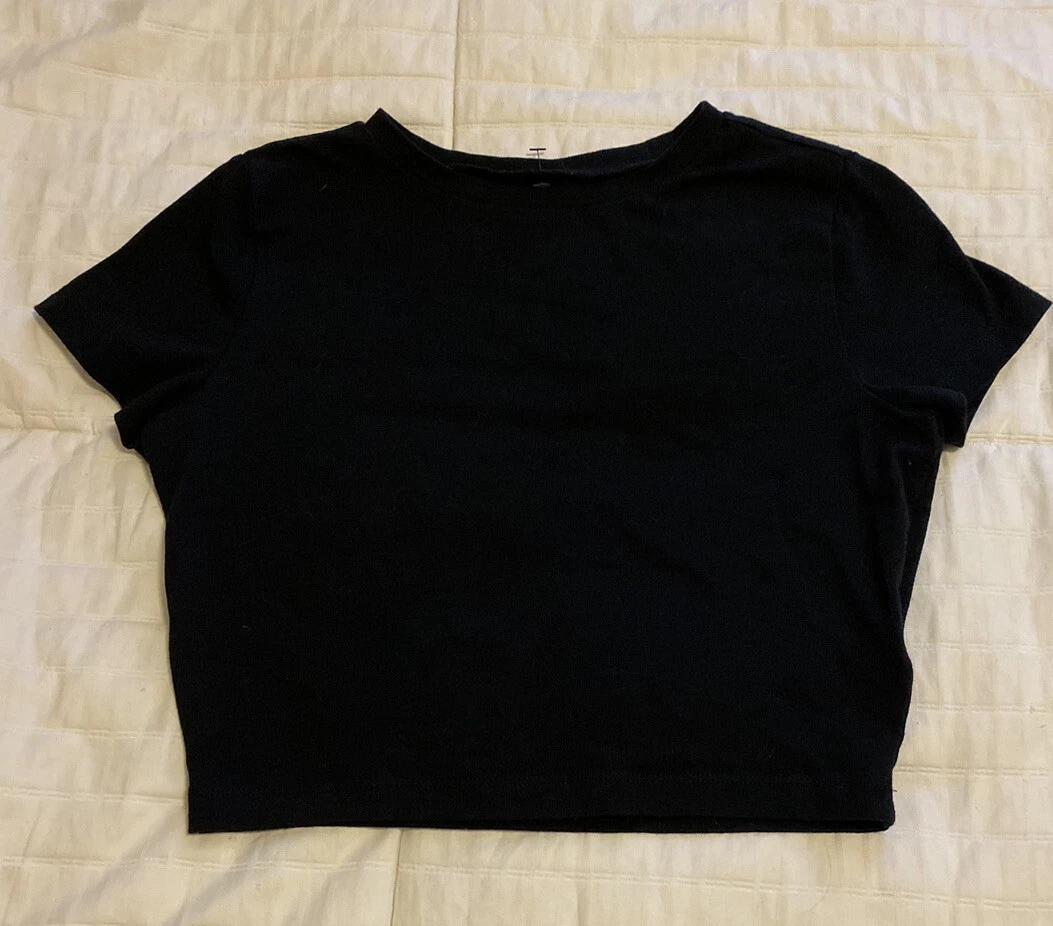 Crop Top T-Shirt Wild Fable Target Brand Black Small Short Sleeve