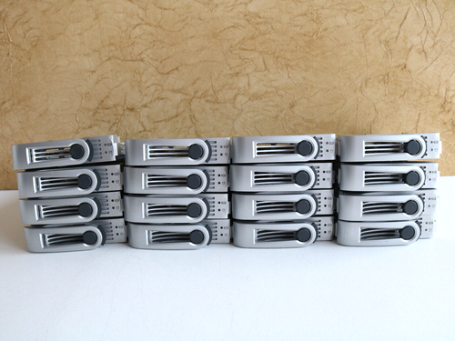 16x Adapter w/Tray Caddy Promise Tech GP0548-03 Revision A3 Vtrak Sata Mux Lot - Afbeelding 4 van 8