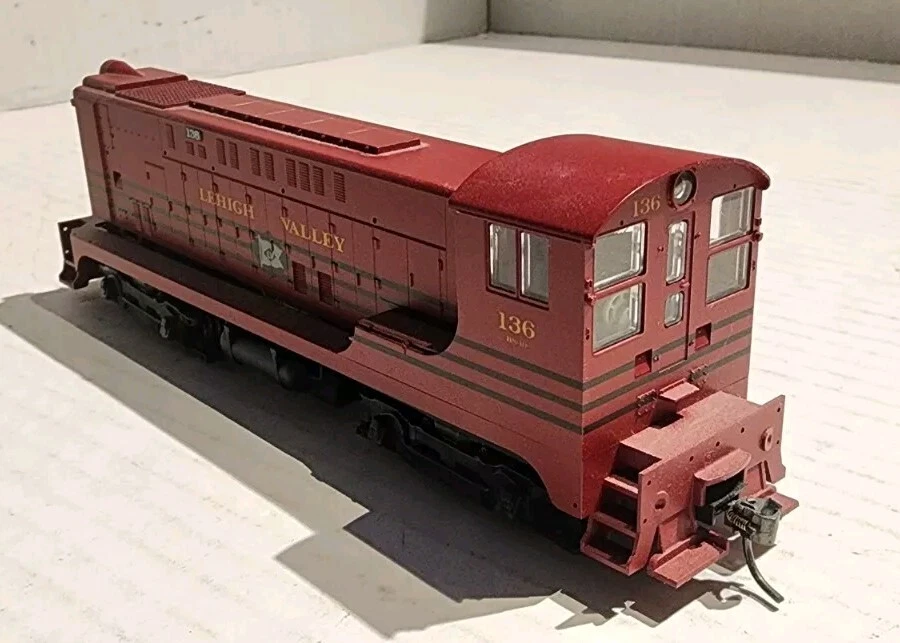 Stewart Hobbie HO Scale Baldwin VO-1000 Diesel Lehigh Valley #136 - Image 3 of 4