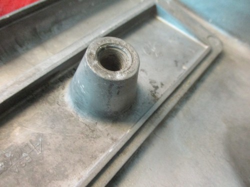 1971 Triumph 650 Bonneville & BSA Lightning A65L Left Metal Side Cover 063625JS - Picture 12 of 17
