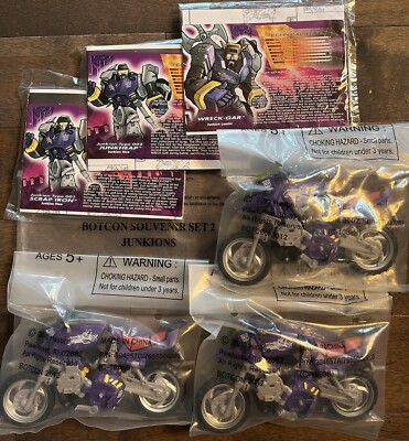 Collector Club Transformer JUNKION SOUVENIR SET 3 Timeline TFSS 3.0 Botcon 2012