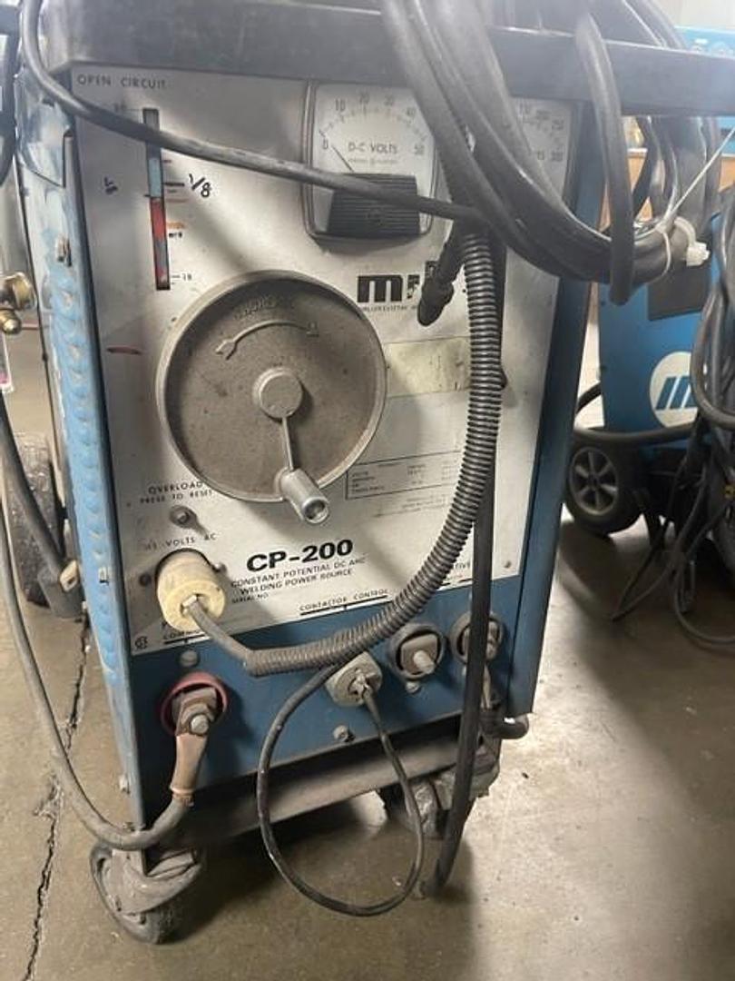 Miller CP200 MIG Welder with Cobramatic Wire Feed 6718 1 eBay
