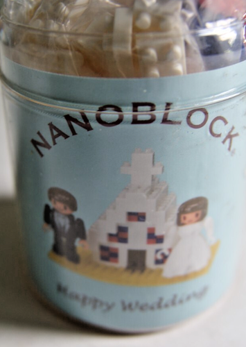 Nanoblock Feliz Boda Pastel Toppers Nano Bloque Nuevo Novia Novio Figuras Juguete RARO - Imagen 4 de 6