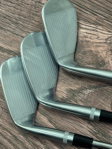 Titleist SM10 Wedge Set | 52,56,60 - Picture 11 of 13