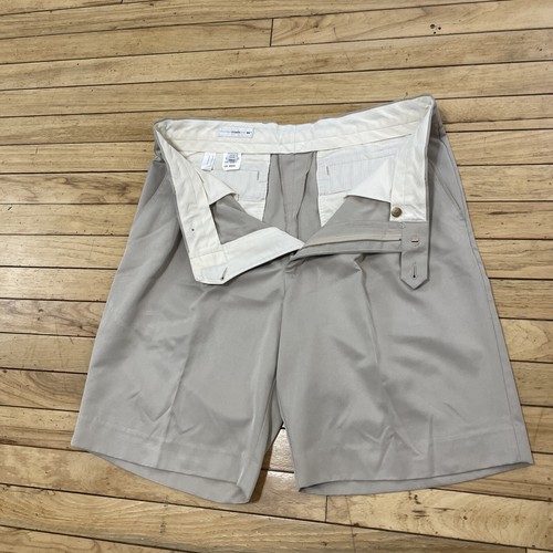 Cutter & Buck Pleated Dry Tec Golf Shorts Men 36x32 Khaki Performance Grunge 36 - Picture 3 of 21