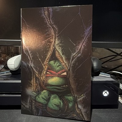 TMNT #1 KEVIN EASTMAN SDCC Exclusive Foil Virgin Variant