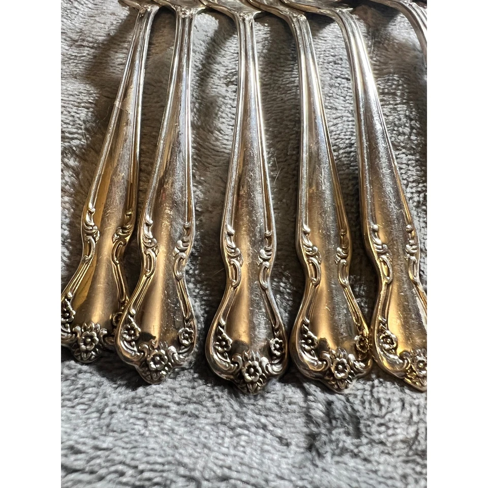 Juego de 9 tenedores de ensalada Rogers & Bro Remembrance plateados vintage de 6 pulgadas Foto 2 de 4