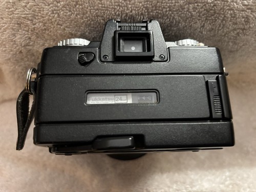 Minolta 110 Zoom Mark II SLR Camera with 25-67mm 1:3.5 Lens - Picture 15 of 18