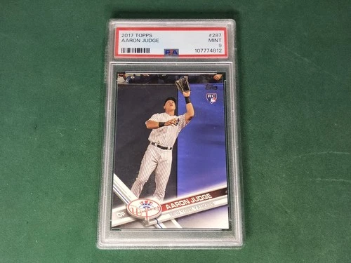 2017 Topps Baseball AARON JUDGE Fielding Rookie Card #287 PSA 9 MINT RARE!! RC