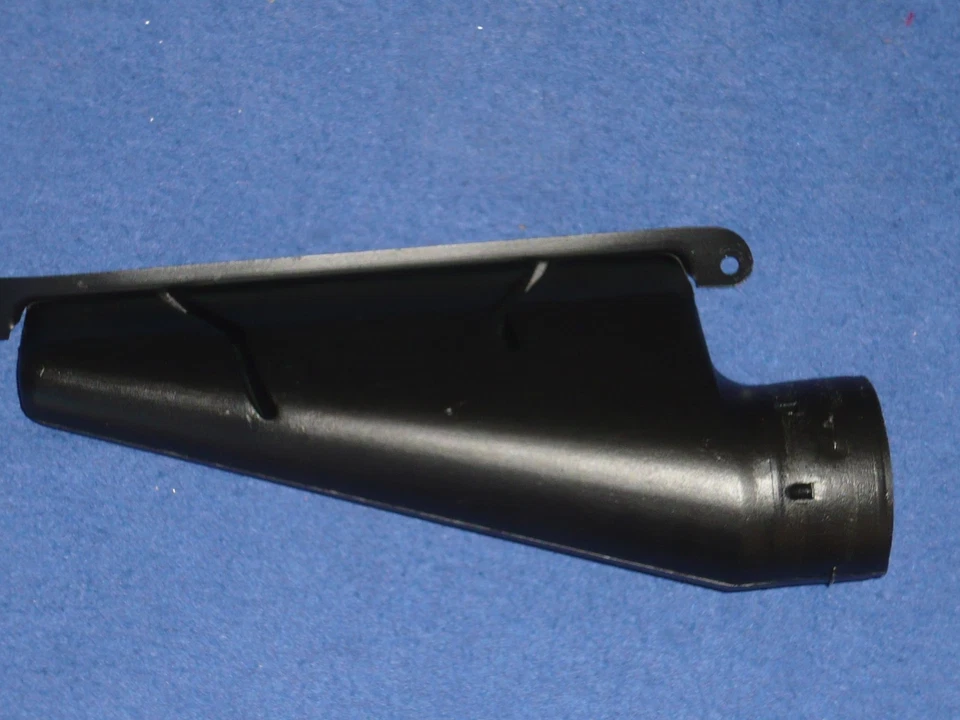 Cargador Cuda Challenger 1970-74 Road Runner GTX PARTE DE VENTILACIÓN DE DESCONGELACIÓN TRASERA #2607756 Foto 3 de 4