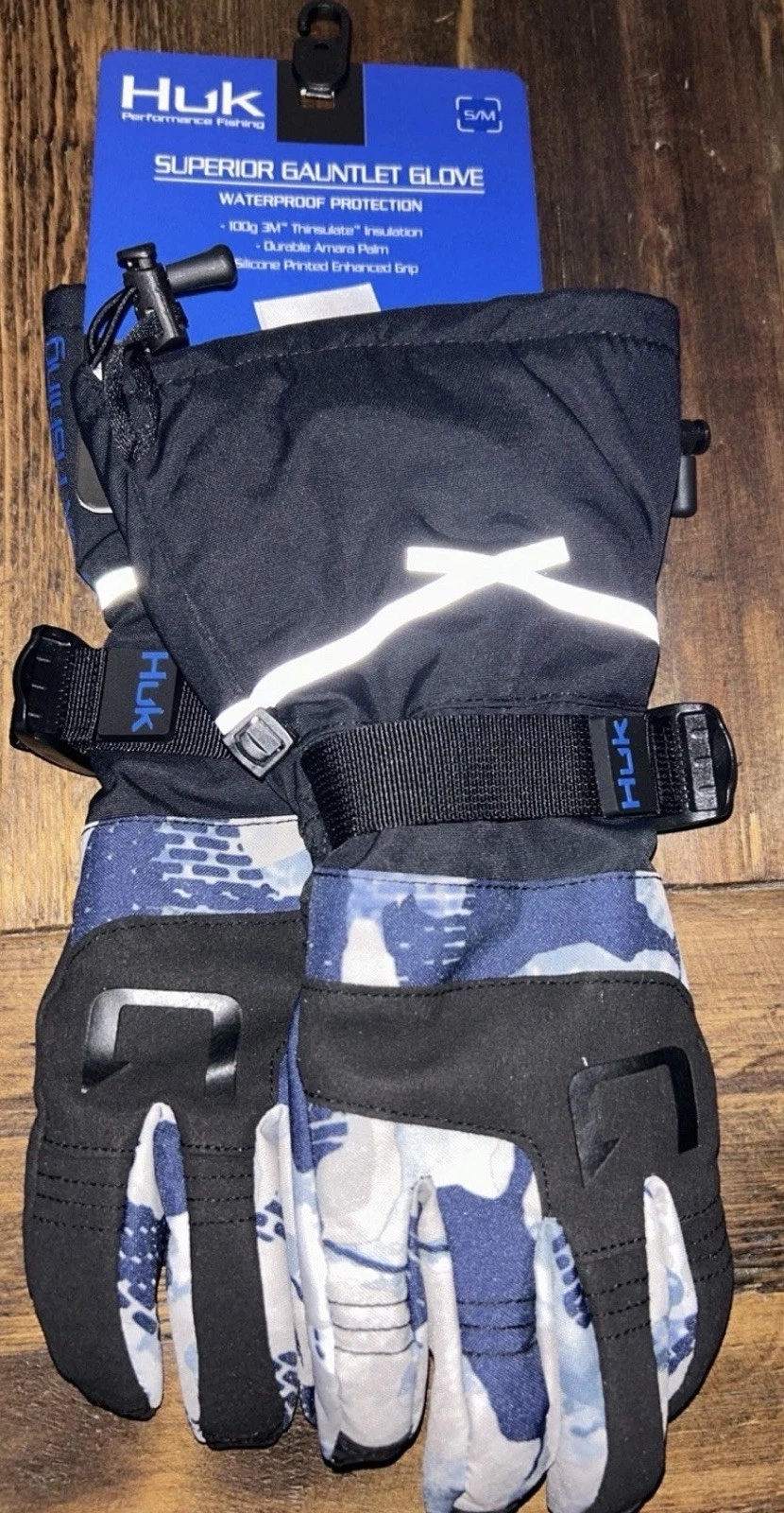 NEW Huk Superior Gauntlet Gloves Black Size S/M Waterproof Thinsulate New NWT