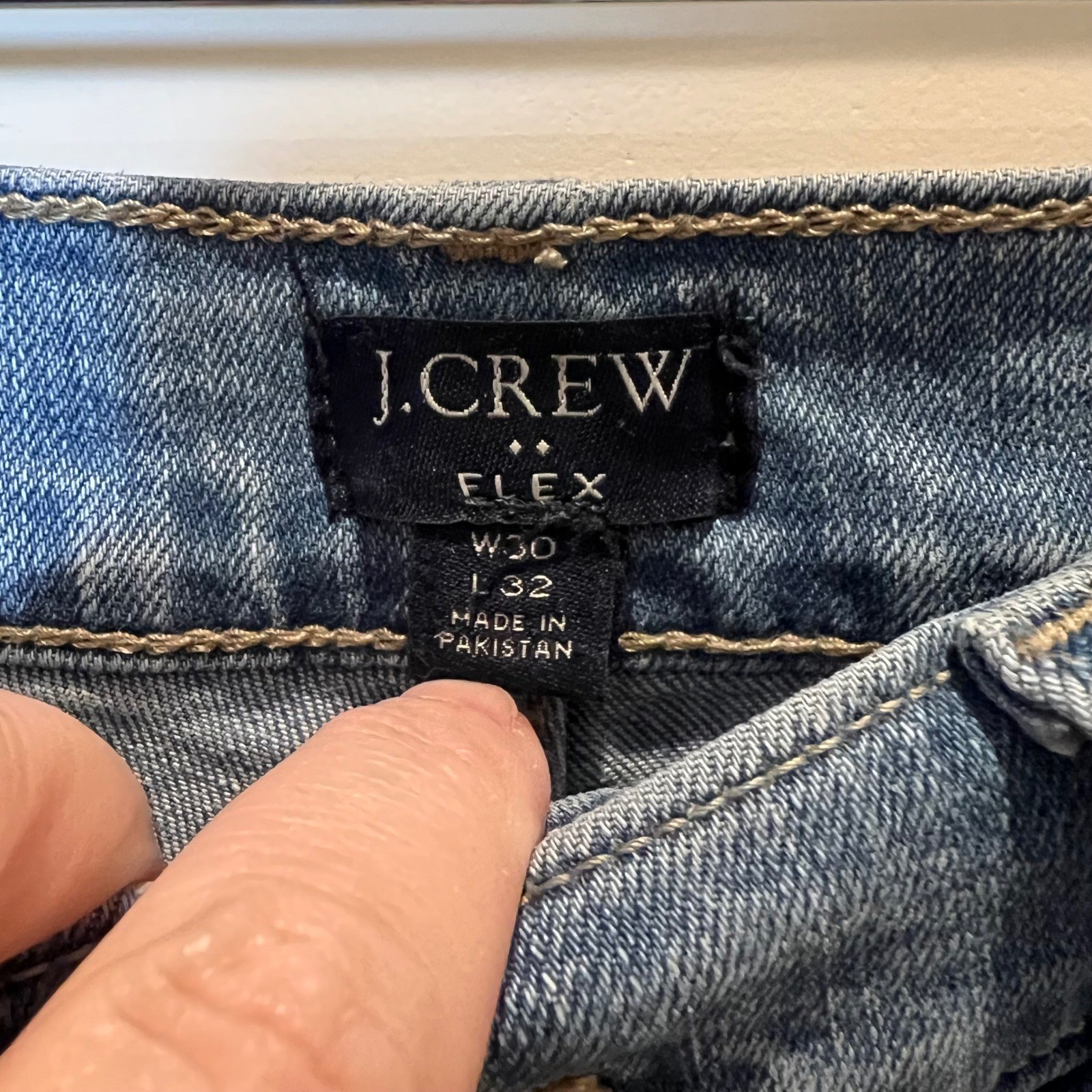 J. Crew Flex Straight Fit Light Wash Denim Jeans W30 L32 image 2