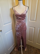 WINDSOR PINK V NECK LONG VELVET GOWN, SIZE S