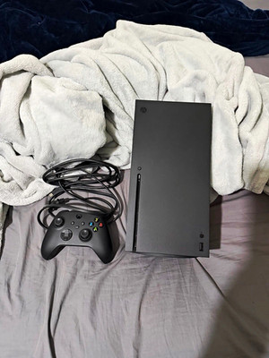Xbox series x ( contact before pay )
