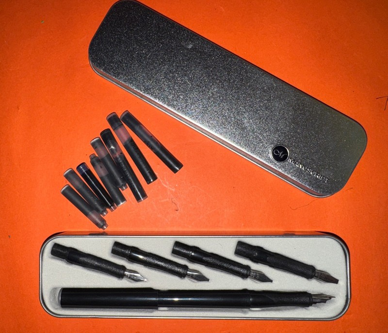 Manuscript Calligraphy Fountain Pen Set 4 Nibs Ink + Hinkler Book
