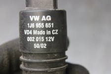 Spülungspumpe Windschutzscheibe - VOLKSWAGEN 1,4I 75HK 5DR CC-KAROSS - 1J6955651