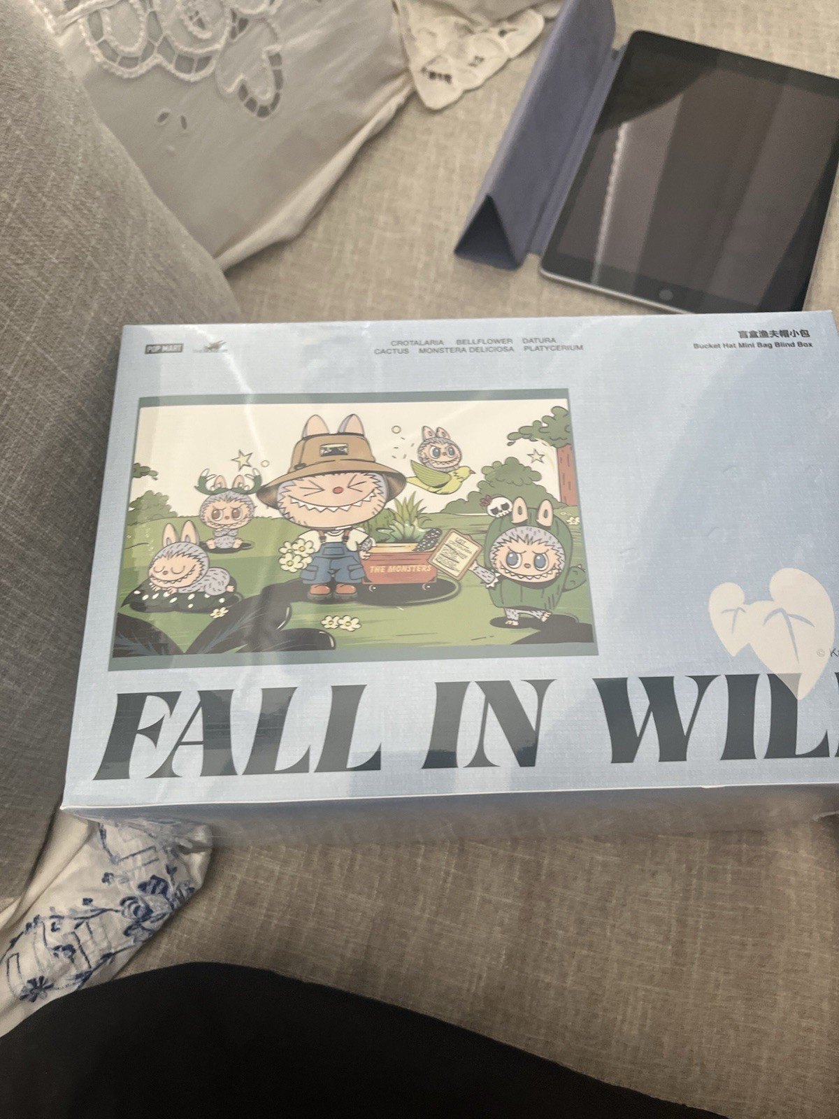 THE MONSTERS FALL IN WILD SERIES-Bucket Hat Mini Bag BIind Box Only 1left