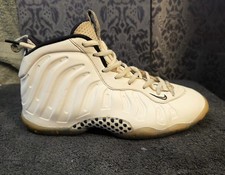 Nike-boy's white Little Posite One foamposite GS mid-top sneakers size 5.5