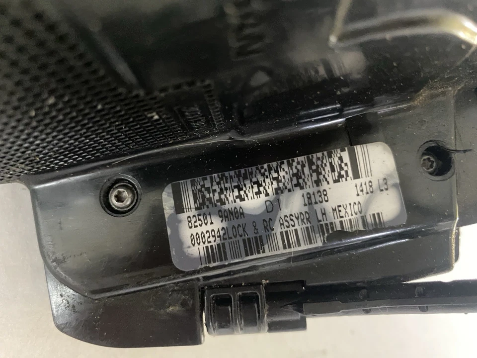 Nissan Sentra 2016-2019 manija de puerta interior delantera izquierda conductor OEM 82501-9AN0A Foto 4 de 4