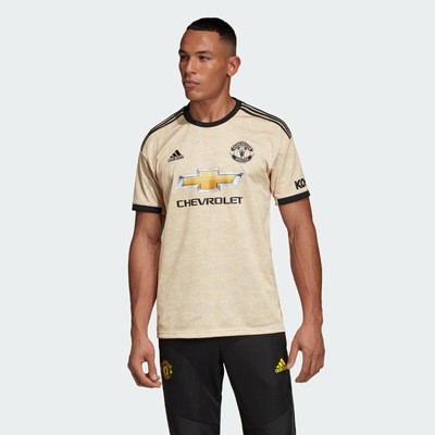 man u away shirt