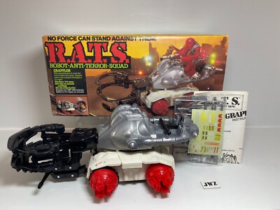 R.A.T.S. GRAPPLOR ROBOT ANTI TERROR SQUAD VEHICLE (TOMY TOYS) 1983 - mit BOX   