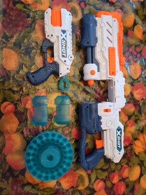 X-Shot Turbo Advance 40 Dart Barrel Spielzeug + Reflex Blaster Top Geschenkartikel