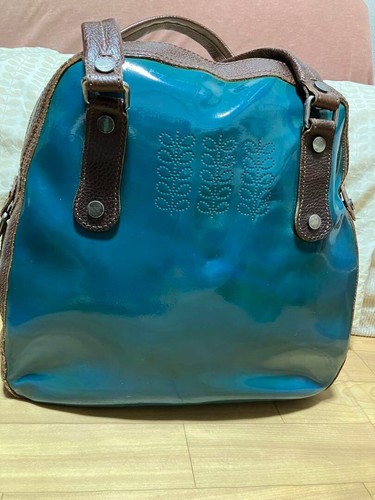 ORLA KIELY Patent Colour Block Zip Holdall Bag Leather Blue NEW w/Defects Japan! - Picture 3 of 15